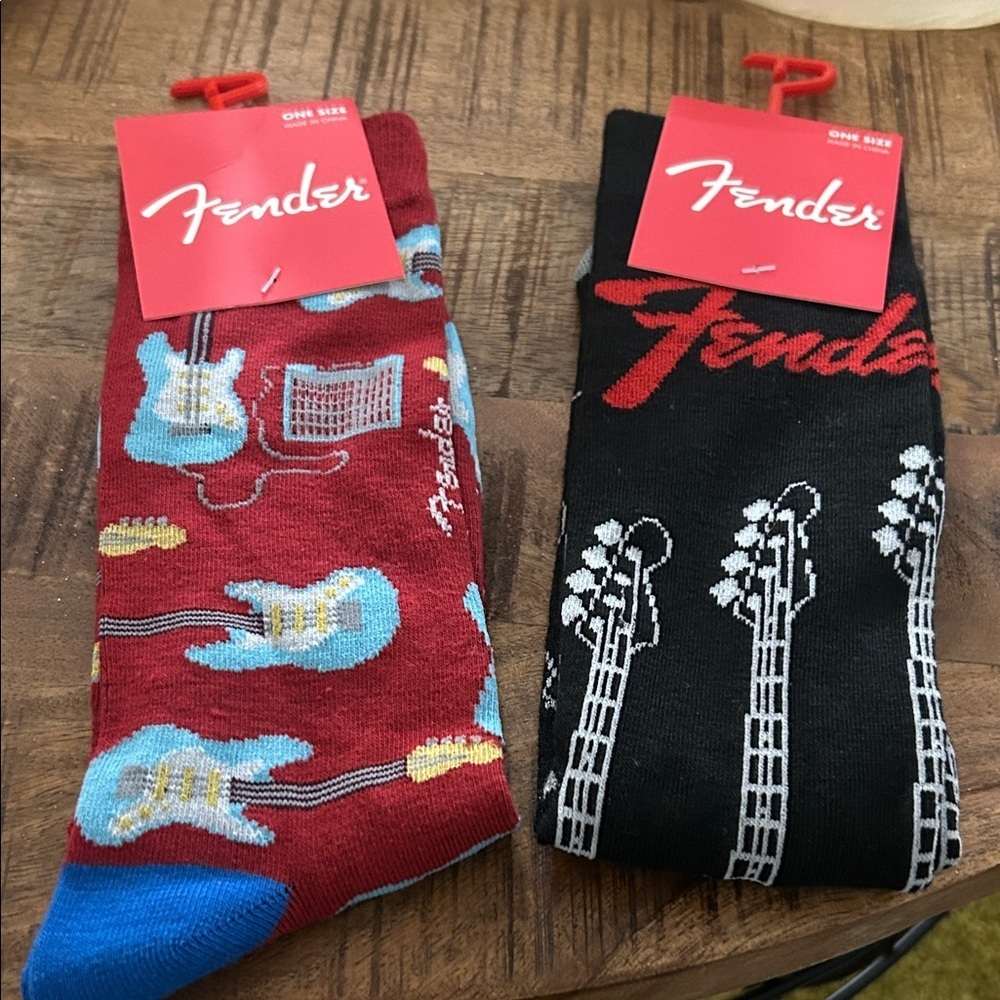 Fender Men's Red and Black Guitar Pattern Socks